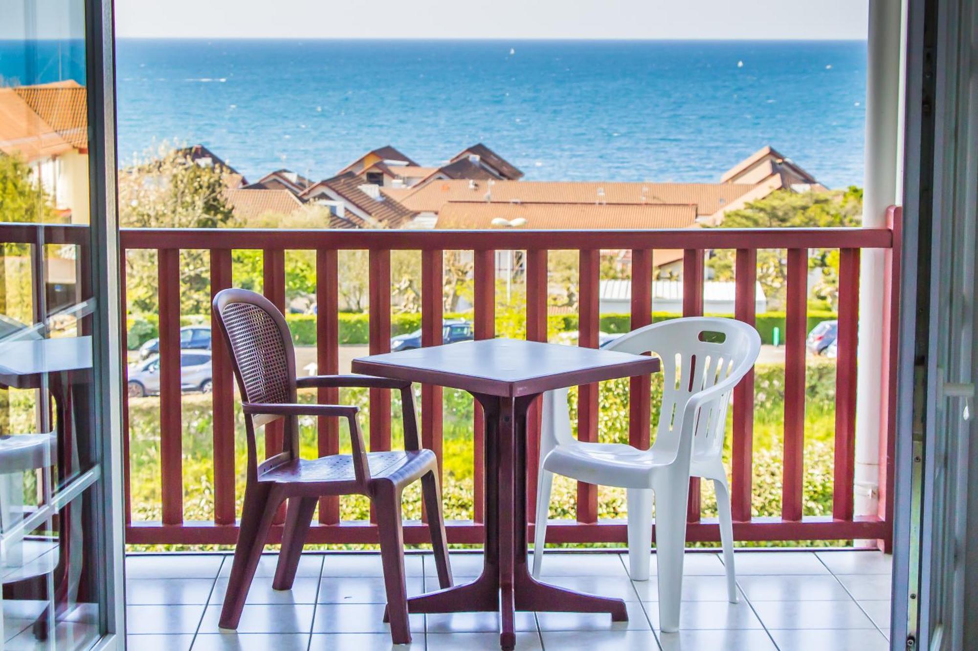 Azureva Hendaye Hotel Exterior photo